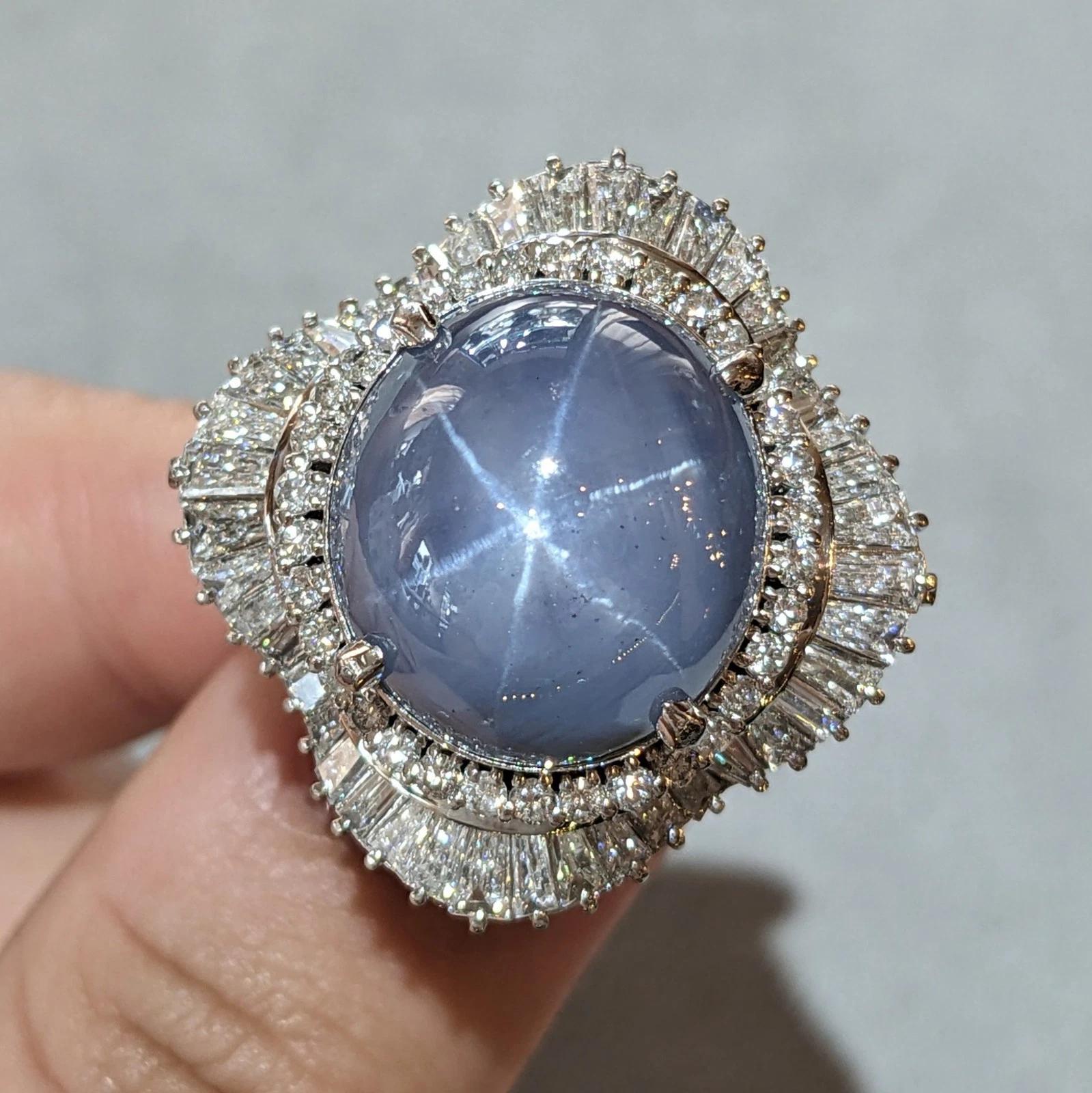 Taille cabochon Bague saphir étoilé et diamant de 36,02 carats en platine en vente