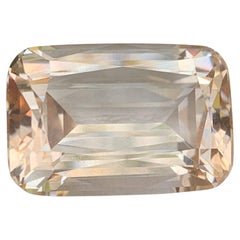 36.05 Karat Natürlicher loser Goldtopas im Kissenschliff Pakistanischer Edelstein