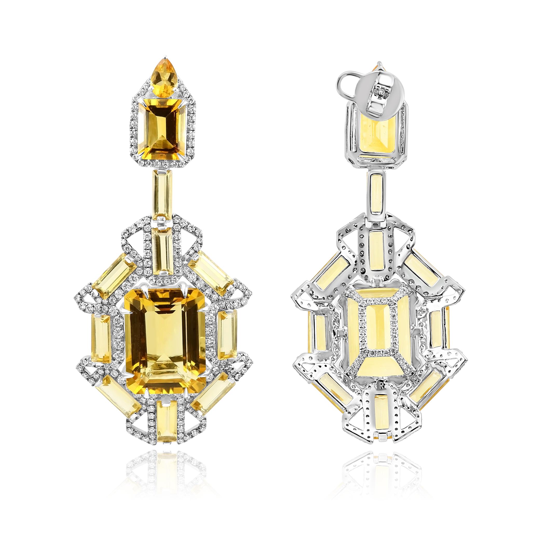 Moderne Boucles d'oreilles en or 18 carats avec citrine taille émeraude 36,07 carats et diamants blancs ronds 2,8 carats en vente