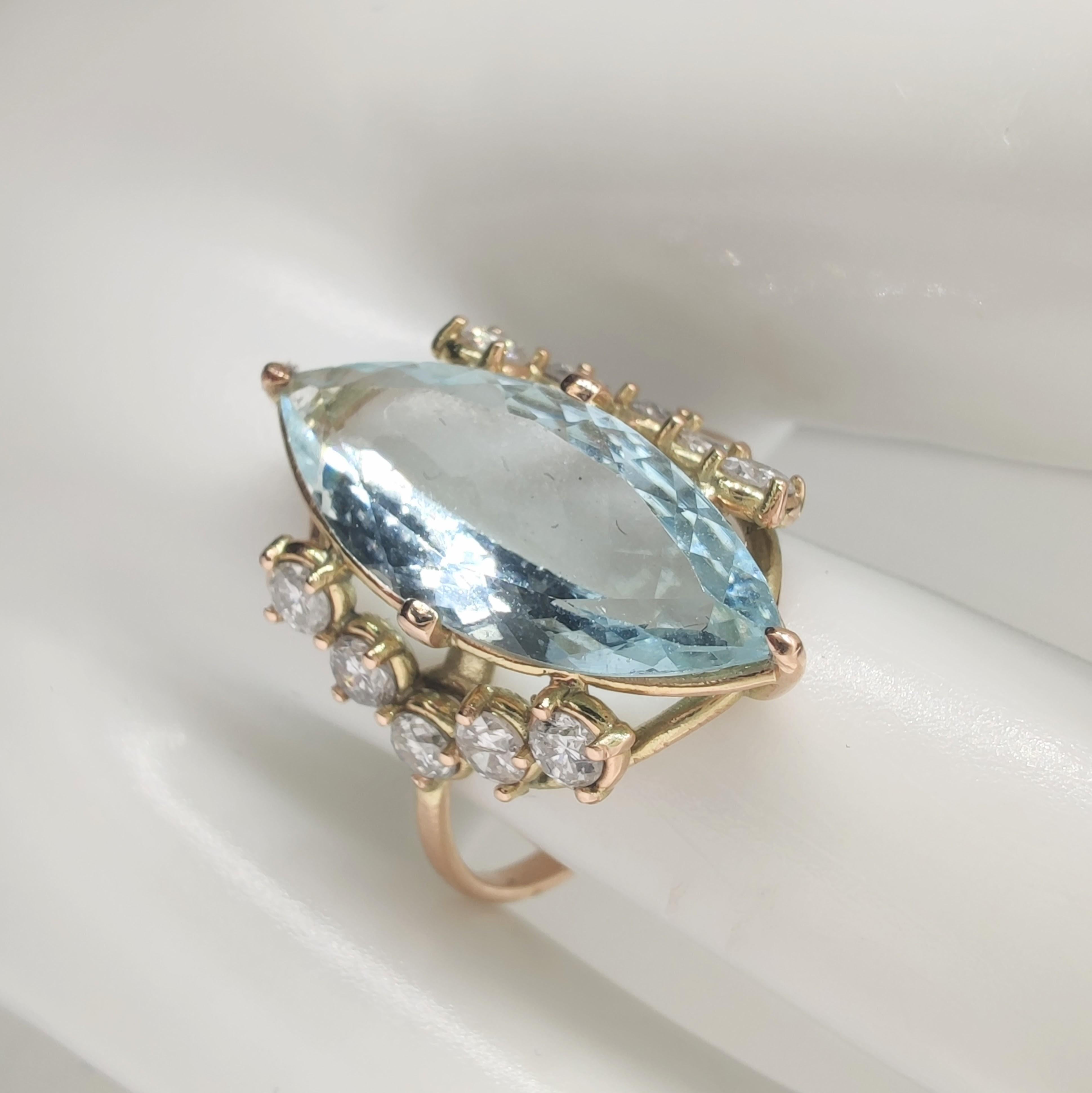 3.60ct Natural Aquamarine - Diamond Ring, Marquise Cut, 14K Gold, IGE Certified For Sale 3