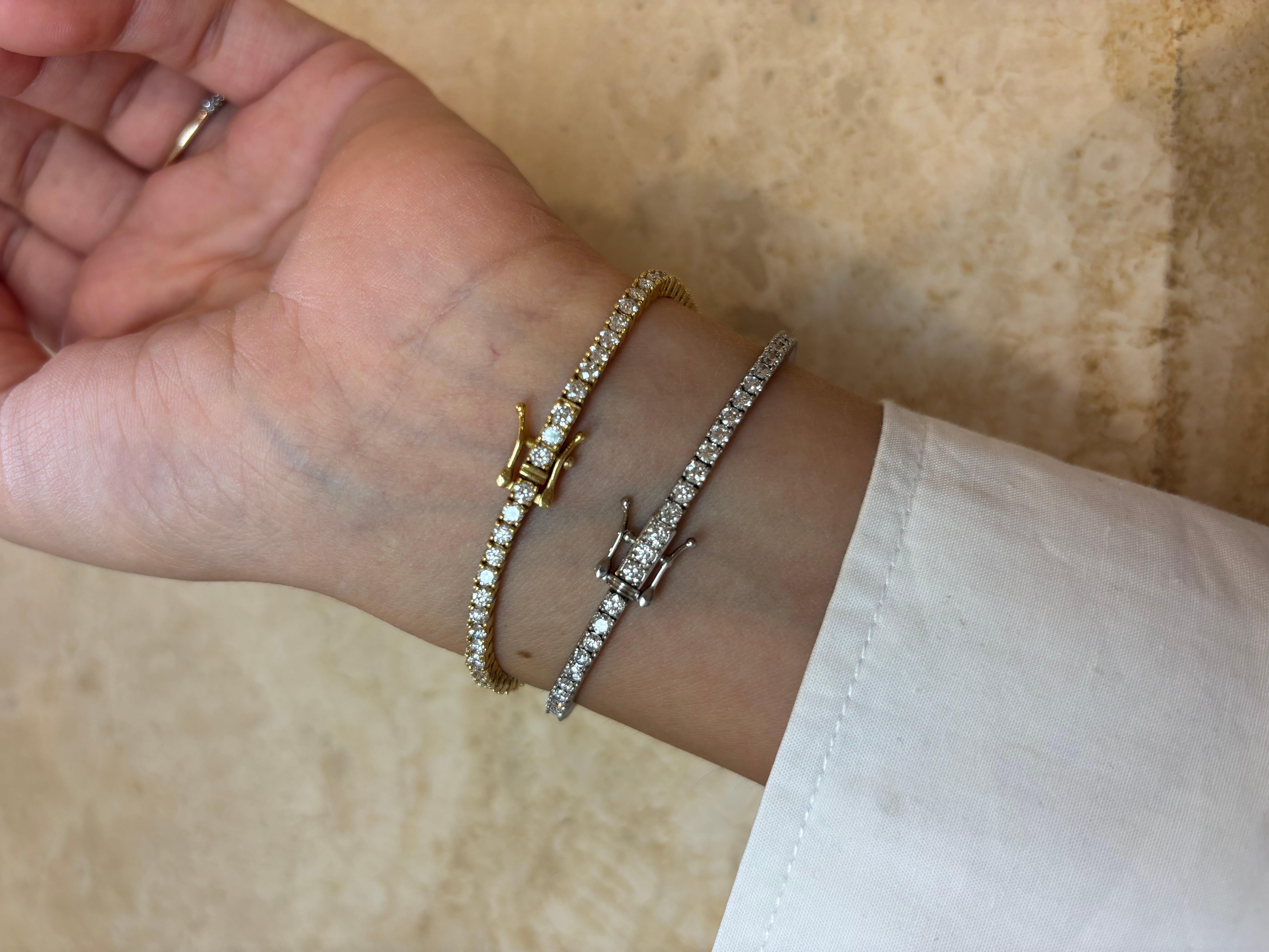 3,60 Karat Diamant-Tennisarmband, 10 Gramm 18K Gelbgold im Angebot 2