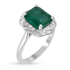 3.60tcw 14K Emerald & Diamond Floral Ring - Dark Green Emerald 585 White Gold