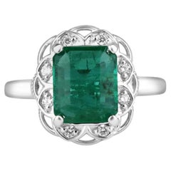 3.60tcw 14K Emerald & Diamond Floral Ring - Dark Green Emerald 585 White Gold