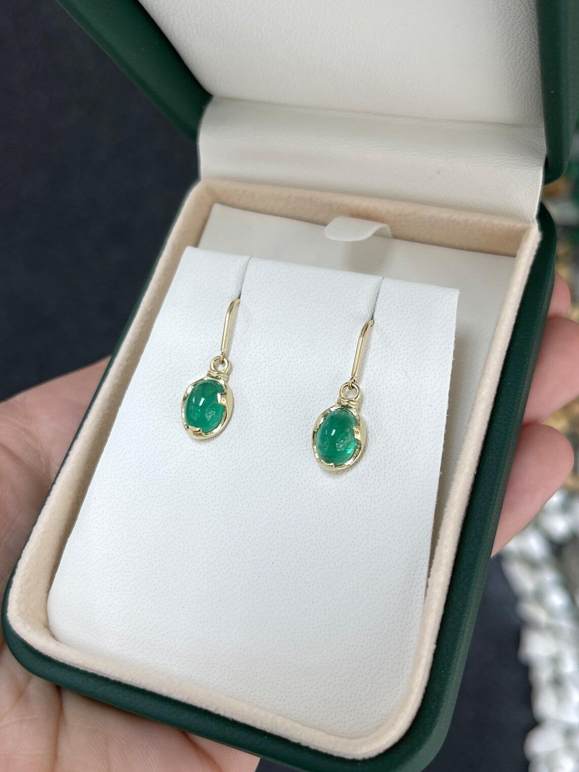 3.60tcw 14K Natural Oval Cabochon Emerald Solitaire Dangle Ear Wire Earrings In New Condition For Sale In Jupiter, FL