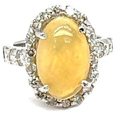 3,61 Karat Ovalschliff Natürlicher Opal Diamant 14 Karat Weißgold Verlobungsring
