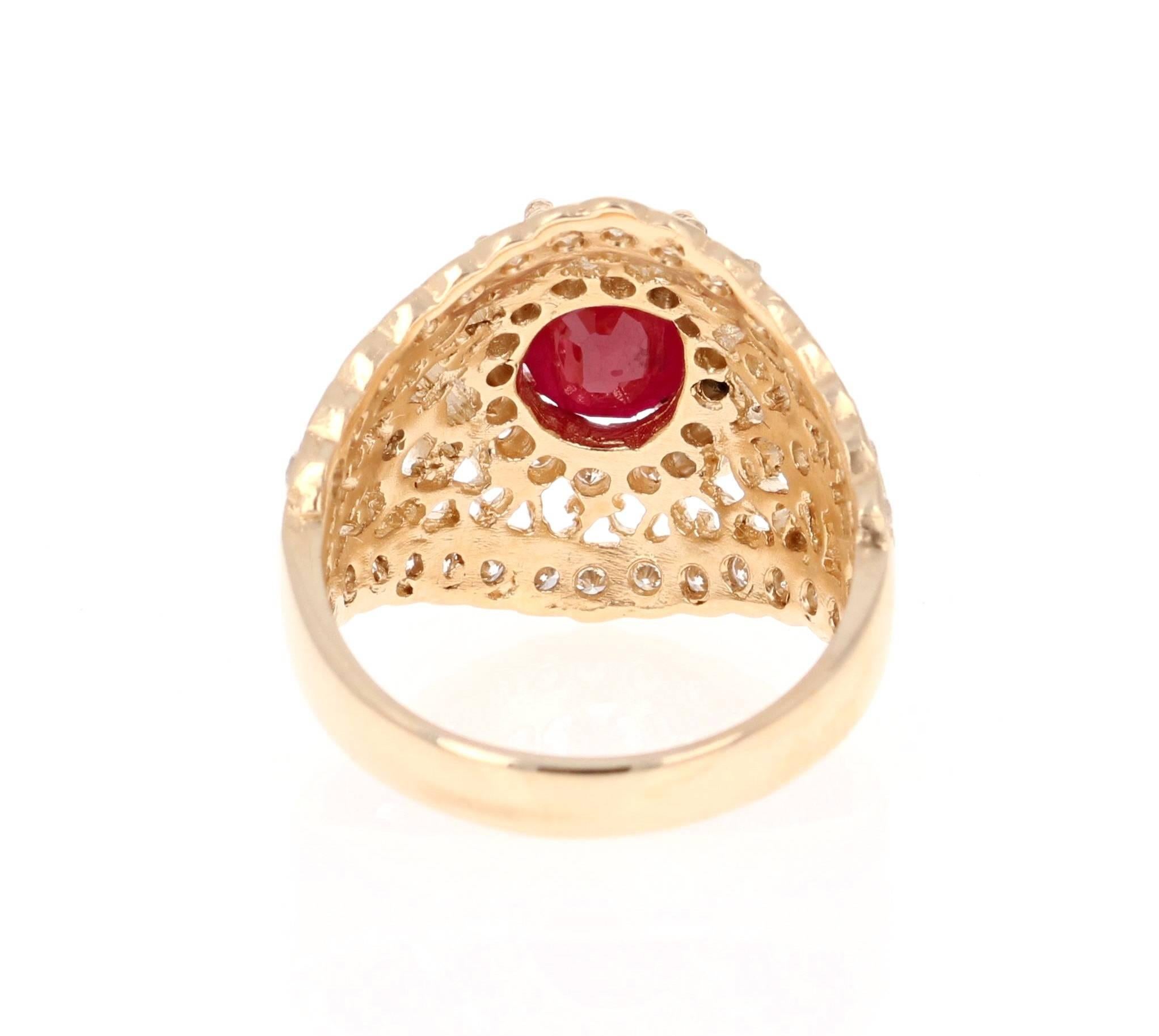 Contemporary 3.61 Carat Ruby Diamond Art Deco Style Yellow Gold Ring For Sale