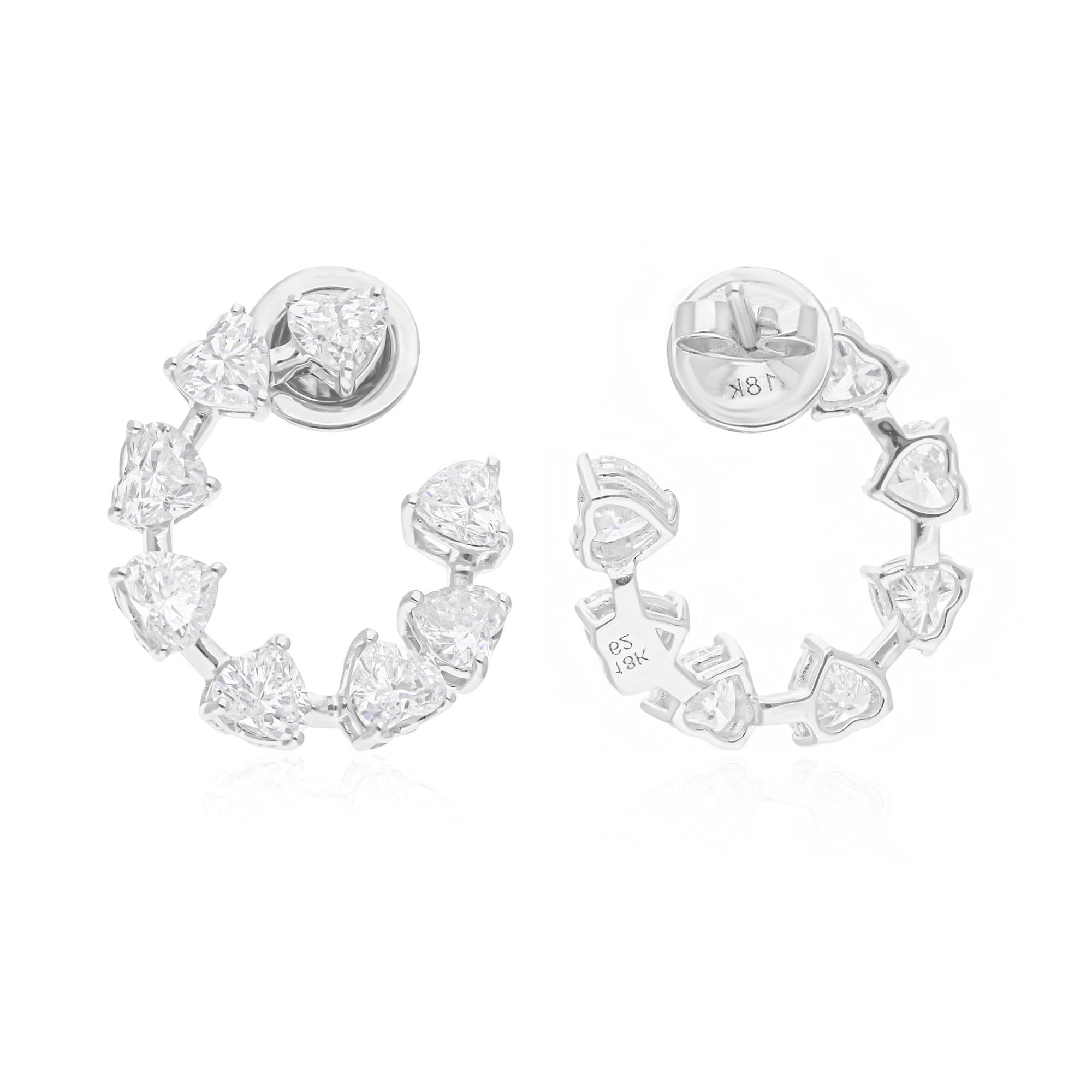 Diese exquisiten Ohrringe sind aus 18-karätigem Gold gegossen und mit 3,61 Karat funkelnden Diamanten besetzt.

FOLLOW SPECTRUM JEWELS Storefront, um die neueste Collection'S und exklusive Stücke zu sehen. Spectrum Jewels ist stolz darauf, ein Top