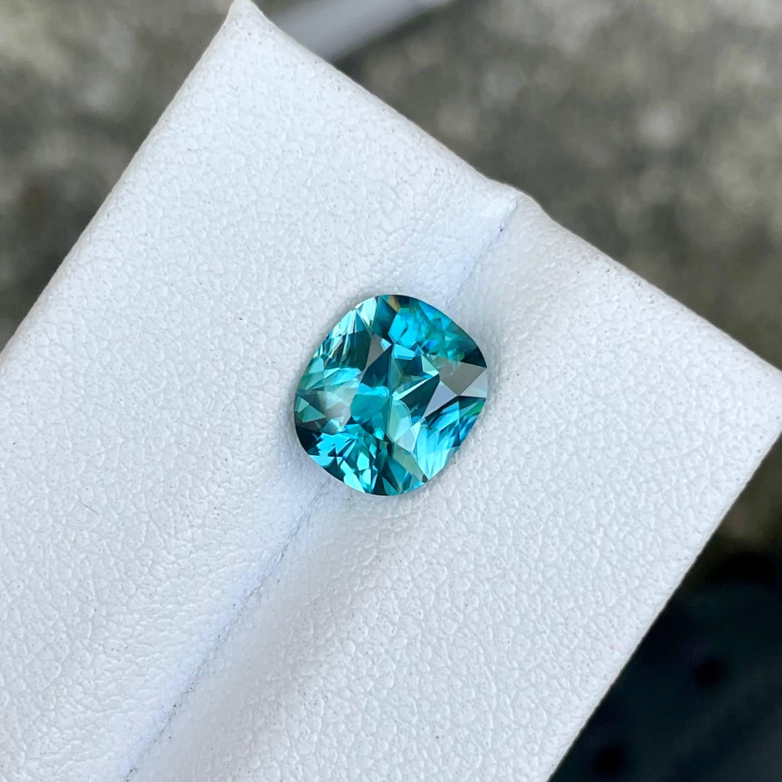 3.61 carats Blue Zircon Stone Cushion Cut Natural Cambodian Gemstone For Sale 1