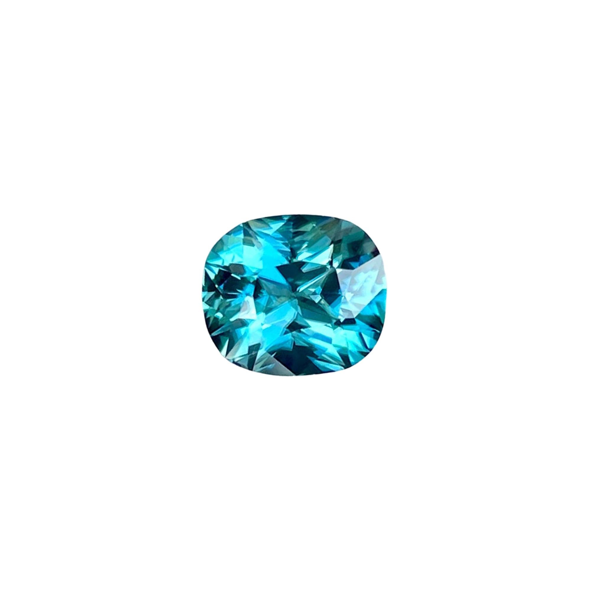 3.61 carats Blue Zircon Stone Cushion Cut Natural Cambodian Gemstone For Sale 4