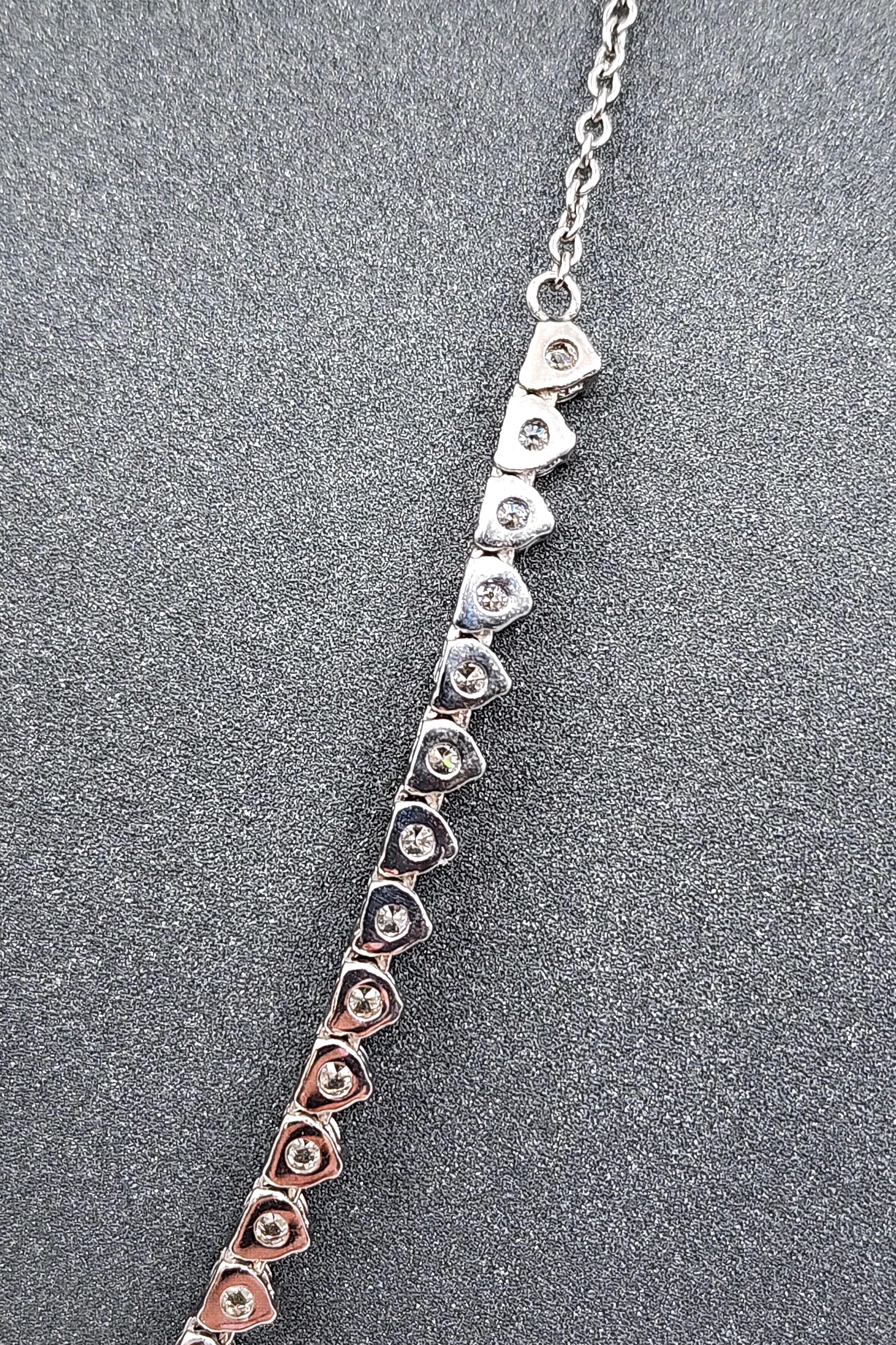 Femenino o masculino Collar de tenis con medio diamante de 3.61 ct en venta