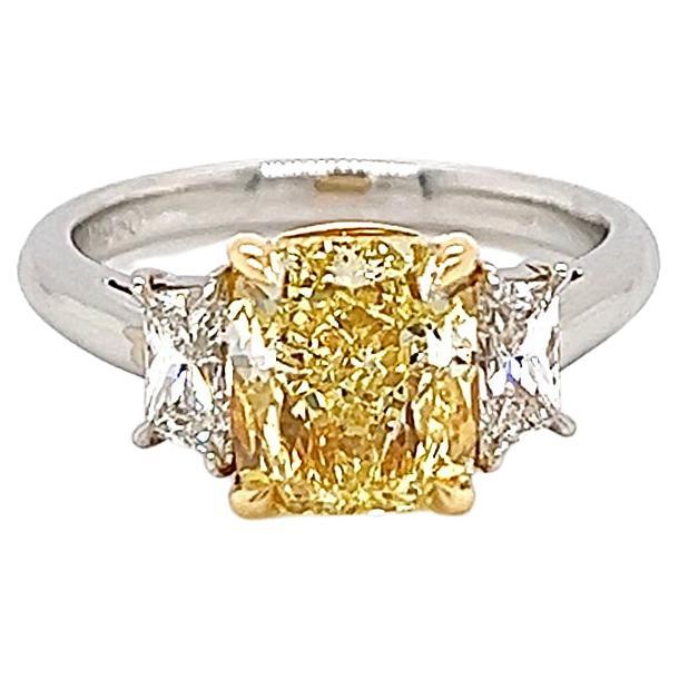 3.61 Total Carat Fancy Yellow Diamond Ladies Engagement Ring GIA For Sale