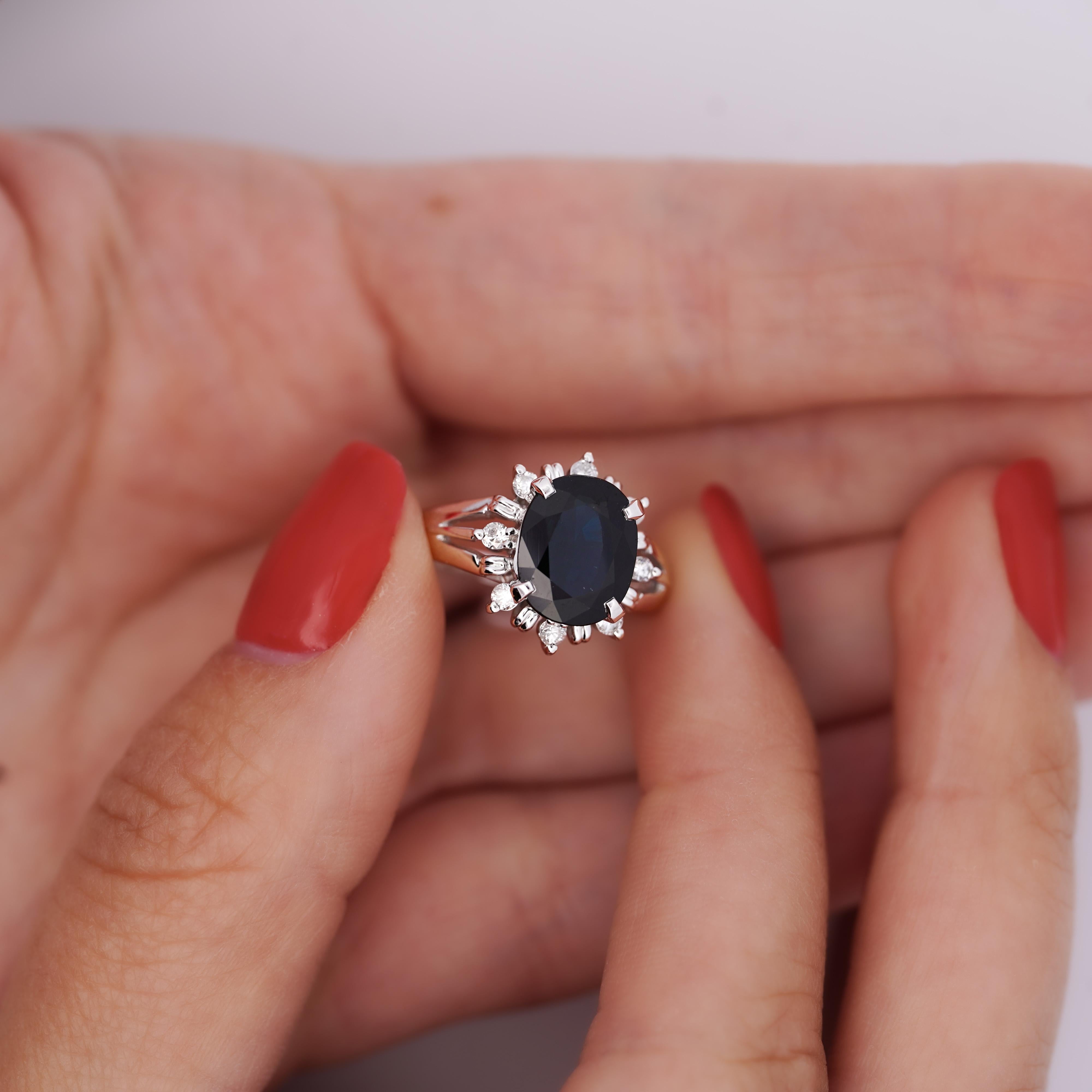 Oval Cut 3.62 Carat Oval Blue Sapphire and Diamond Halo Platinum Split Ring For Sale