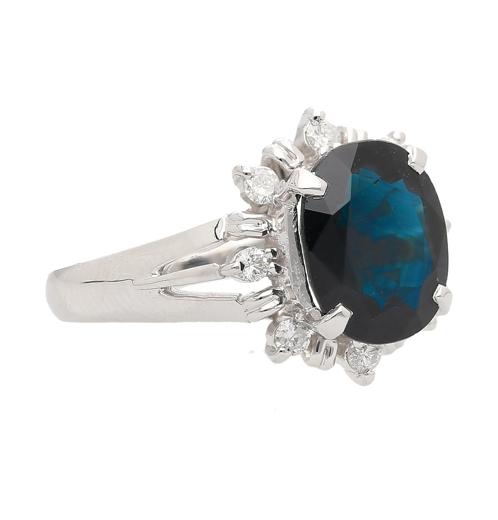 3.62 Carat Oval Blue Sapphire and Diamond Halo Platinum Split Ring For Sale 2