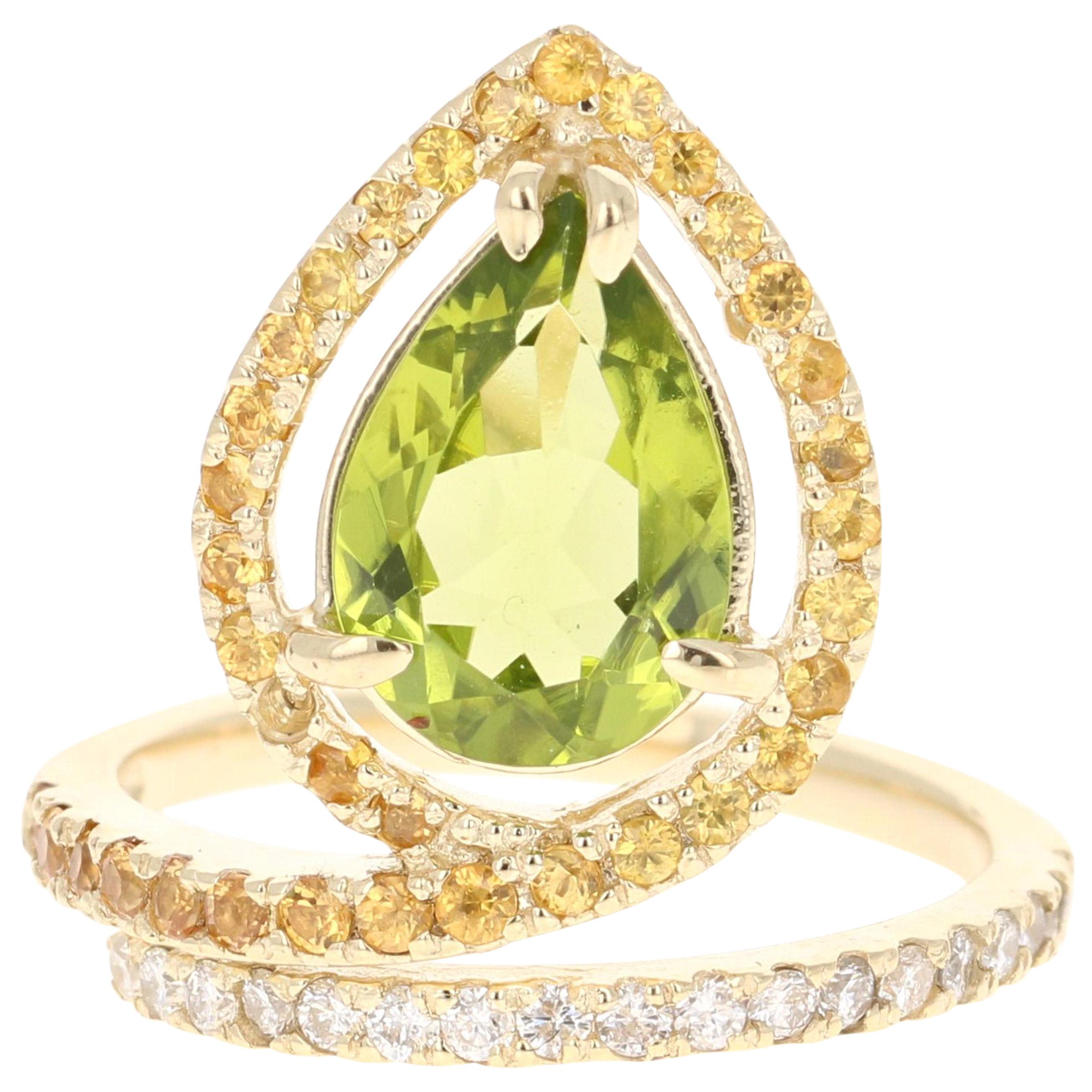 3.62 Carat Peridot Diamond Sapphire 14 Karat Yellow Gold Ring