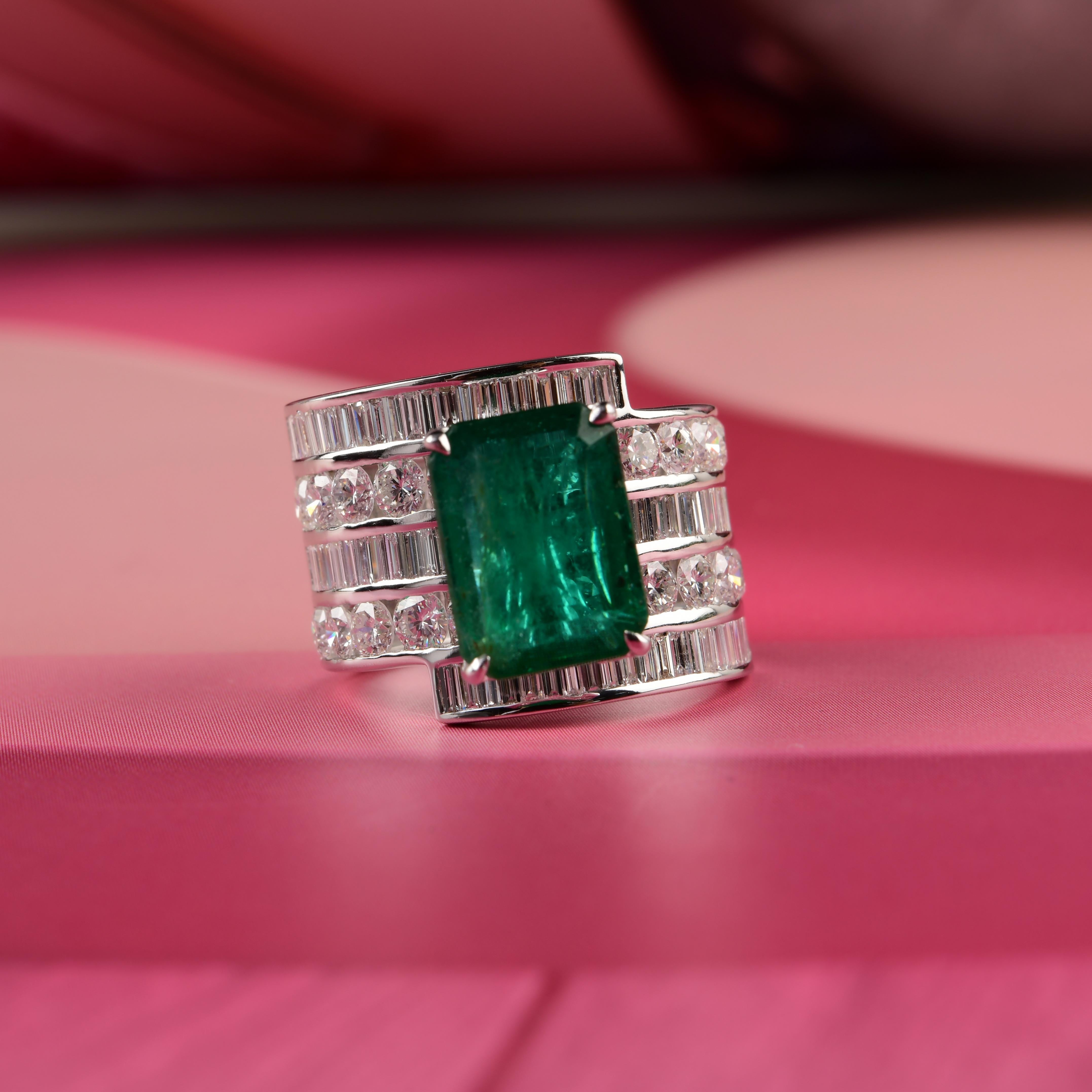 3,62 Karat sambischer Smaragd 3,62 Karat SI/H Diamantring aus 18 Karat Weißgold im Angebot 1