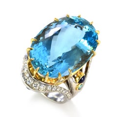 36.22 Carat Natural Santa-Maria Aquamarine and Diamond Ring Made in Platinum