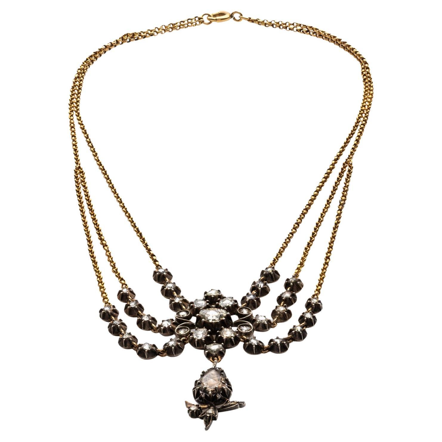 Collar de diamantes, 3,63 quilates, oro amarillo y plata, talla roseta, diseño de inspiración vintage. Este excepcional collar está elaborado con una refinada combinación de oro amarillo 500 y plata 900, creando un sorprendente equilibrio entre