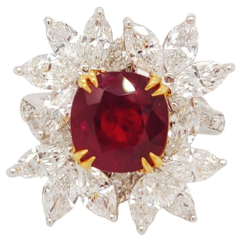 der 3,63-karätige Natural Burma Mogok No Heat Vivid Red GRS Cushion Ruby Ring, ein wahres Zeugnis für exquisite Handwerkskunst und unvergleichliche Schönheit. Dieser bemerkenswerte Ring zeigt einen leuchtenden Rubin im Kissenschliff, der aus den