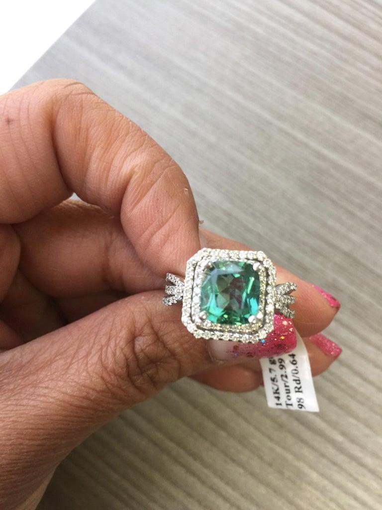 3,63 Karat Natürlicher Grüner Turmalin Diamant Weißgold Cocktail Ring im Angebot 1