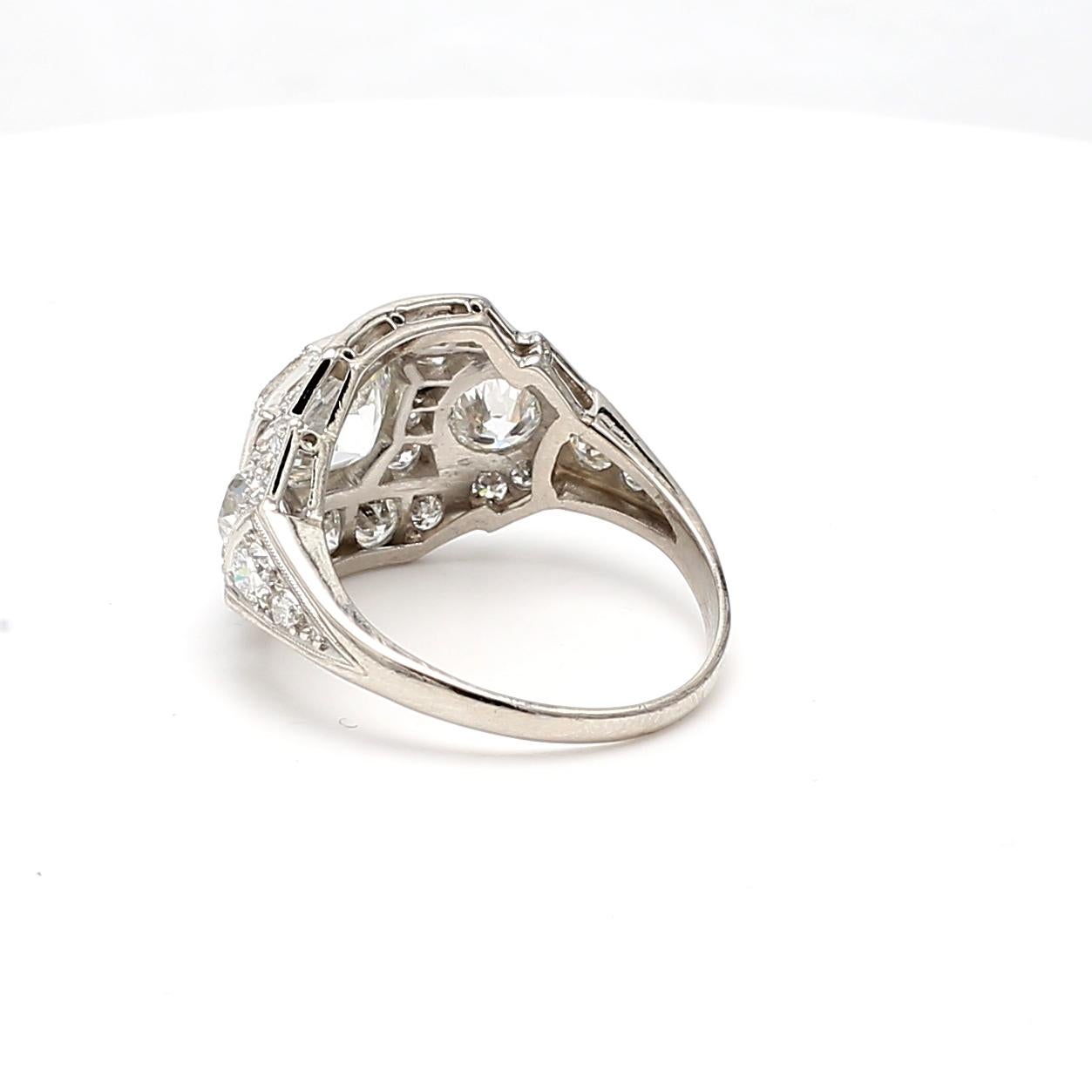 Bague de fiançailles en platine avec diamant taille européenne ancienne H-G SI1-VS1 de 3,63 carats en vente 7