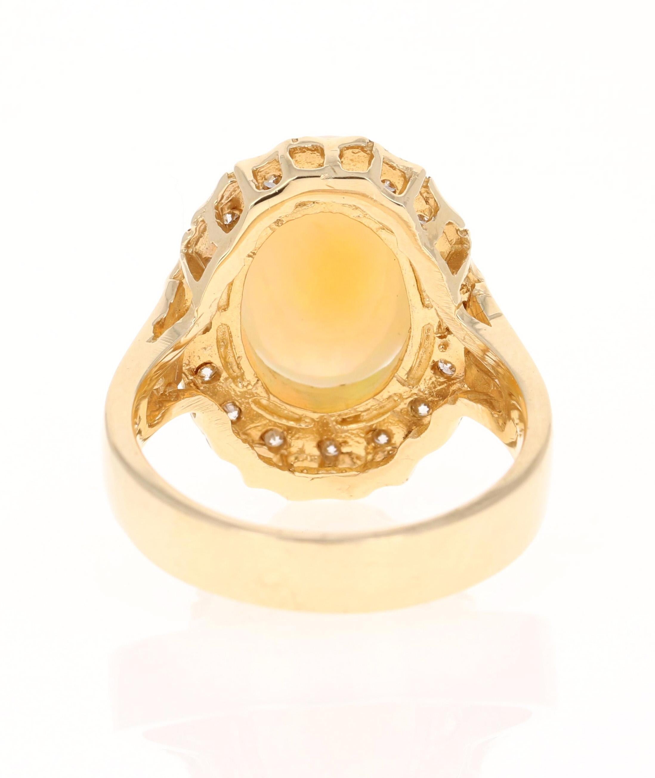 3,63 Karat Opal Diamant 14 Karat Gelbgold Ring (Ovalschliff) im Angebot