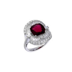 3.63 Carat Ruby 2.0 Carat Diamond Ring 18 Karat Gold Art Deco Style Ring