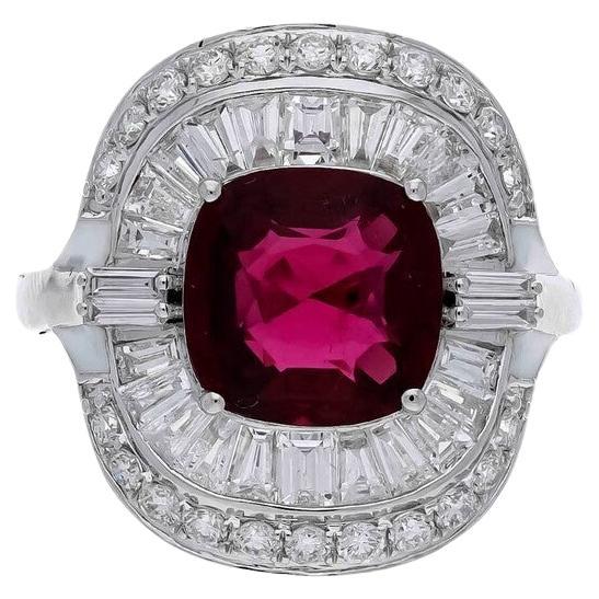 3.63 Carat Ruby 2.0 Carat Diamond Ring 18 Karat Gold Art Deco Style Ring