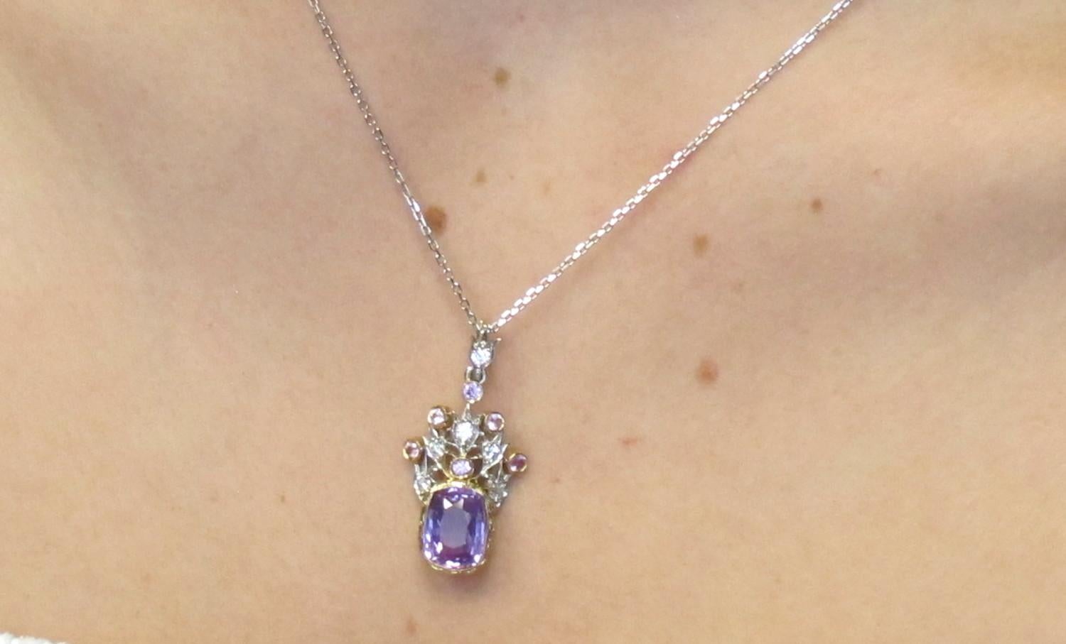 3.63 Carat Lavender Sapphire and Diamond Necklace in 18k White and Yellow Gold  For Sale 1