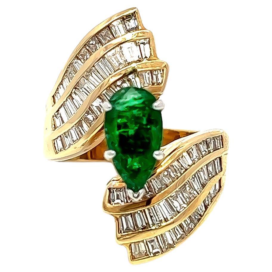 3.63CT Total Weight Colombian Emerald with Baguette Diamonds Set in 14ky gold For Sale