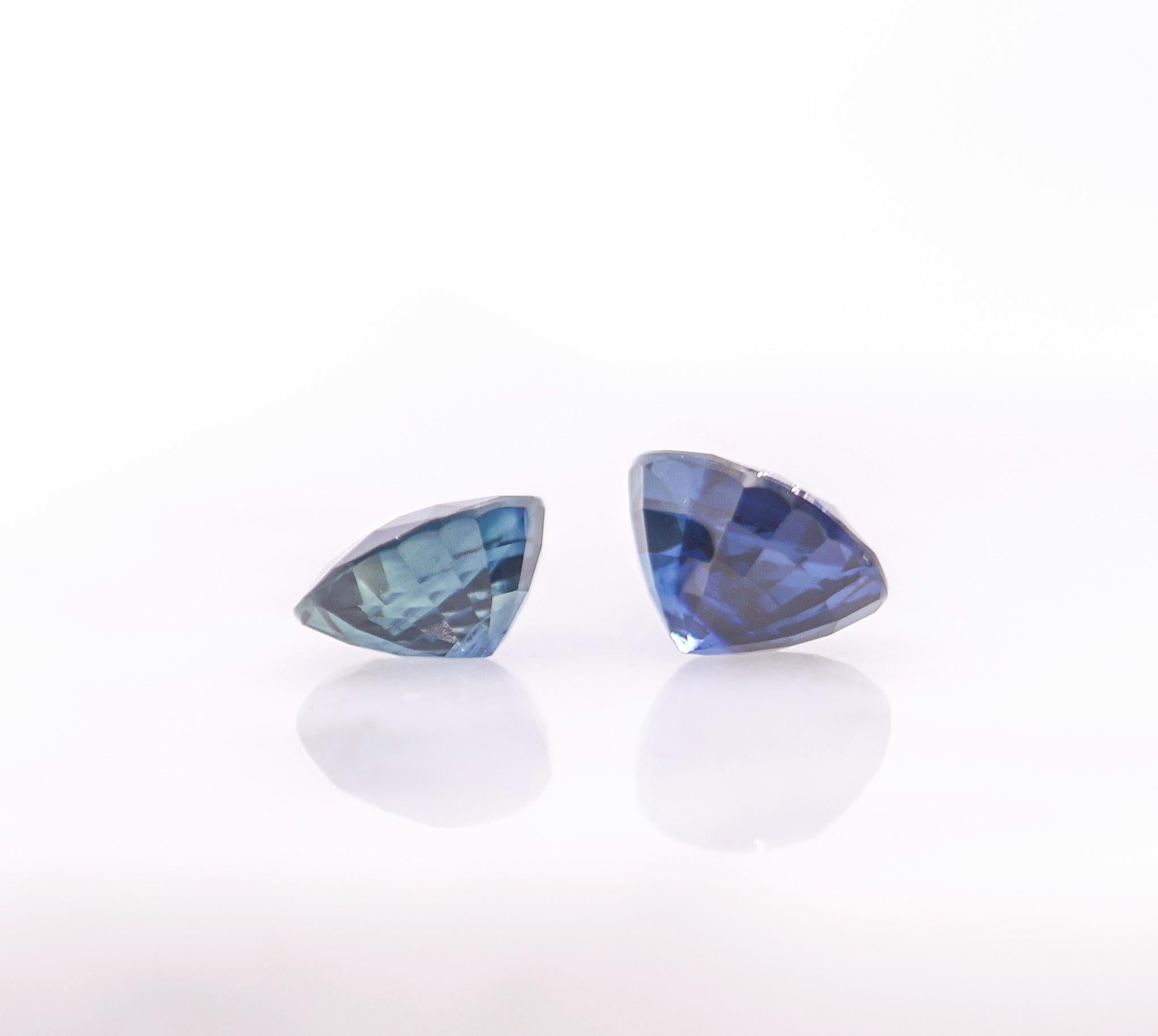 3.64 Carat Blue Sapphire Loose Gemstone Oval 8x6mm For Sale 1