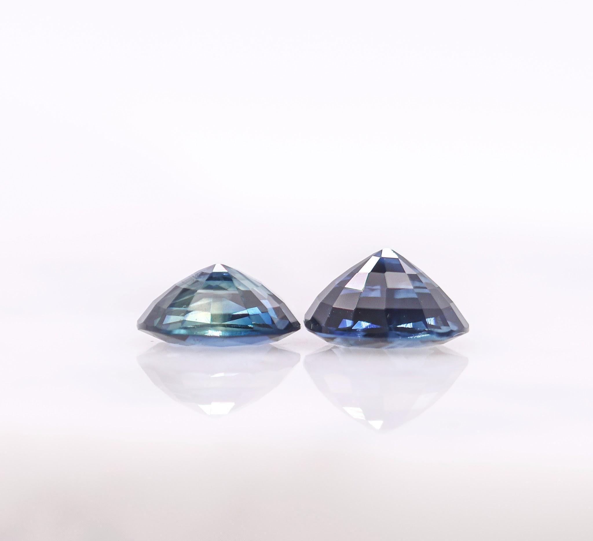 3.64 Carat Blue Sapphire Loose Gemstone Oval 8x6mm For Sale 3