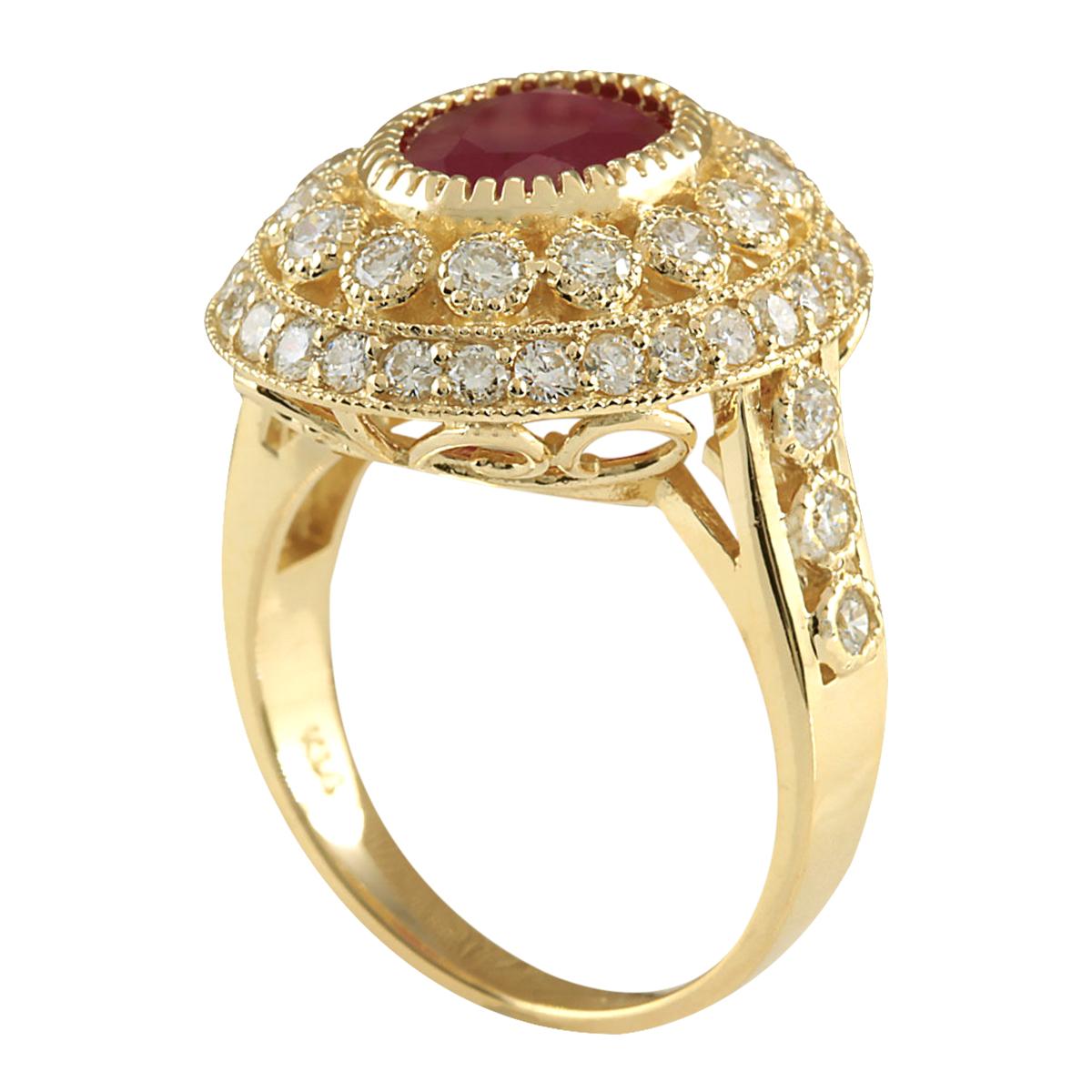Oval Cut Natural Ruby Diamond Ring In 14 Karat Yellow Gold For Sale