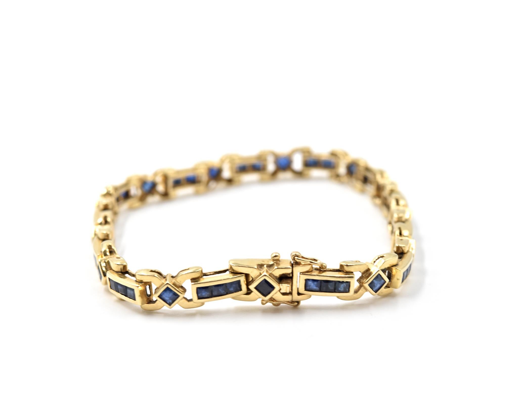 Women's or Men's 3.64 Carat Sapphire 14 Karat Yellow Gold Bracelet