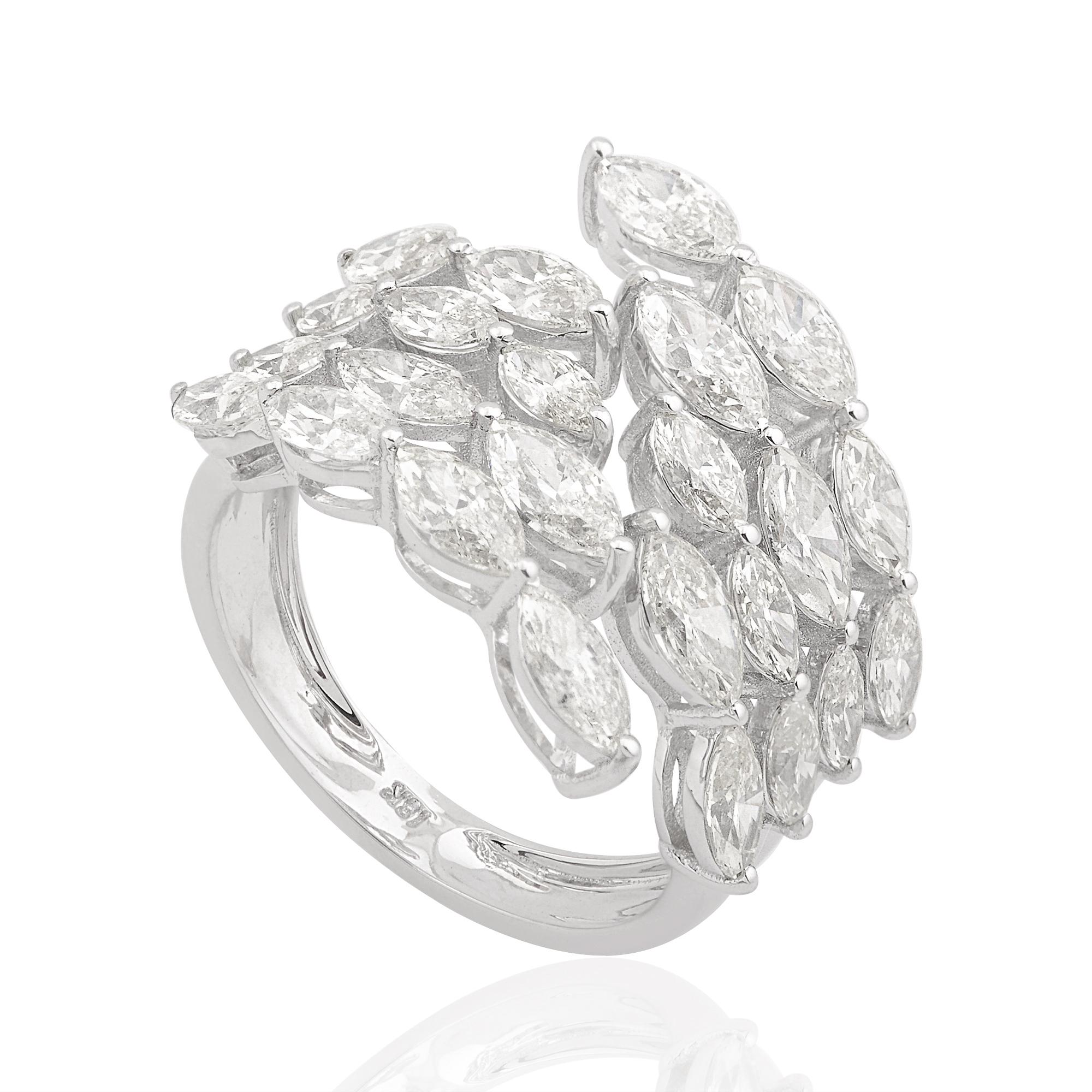 Moderne 3.64 Carat SI Clarity HI Color Marquise Diamond Wrap Ring 18 Karat White Gold en vente