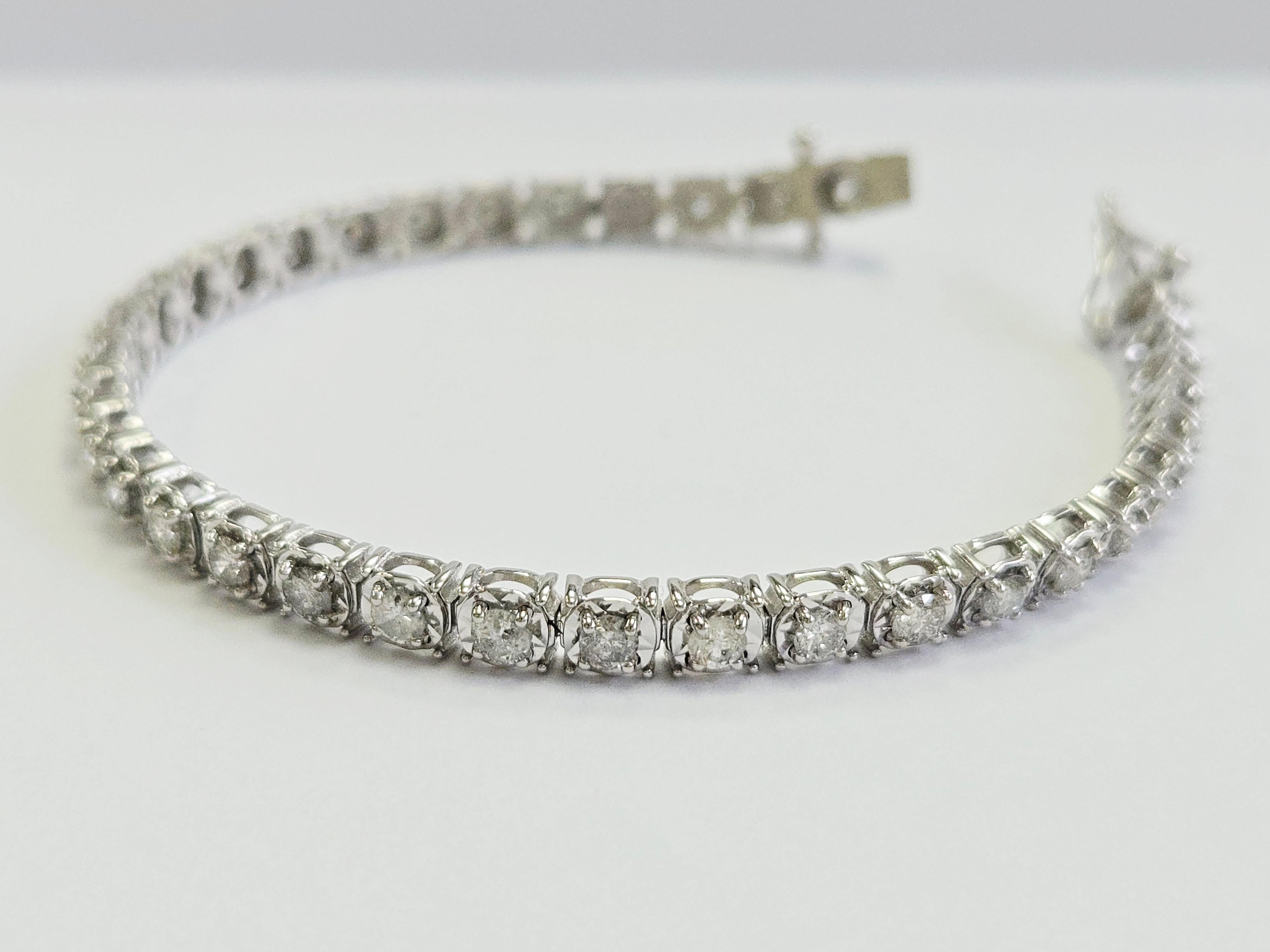 Pulsera de Tenis Ilusión de Diamantes 3,64 Quilates Oro Blanco 14 Kilates en venta 1