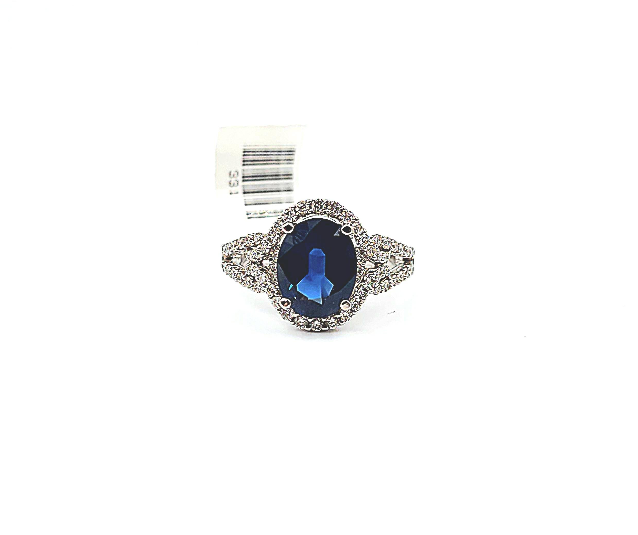 3.64 ct Natural Sapphire & Diamond Ring For Sale 4
