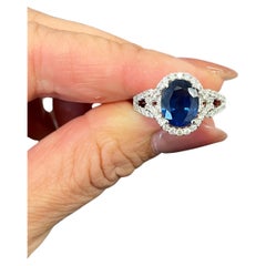 Ring mit 3,64 Karat natürlichem Saphir und Diamant 