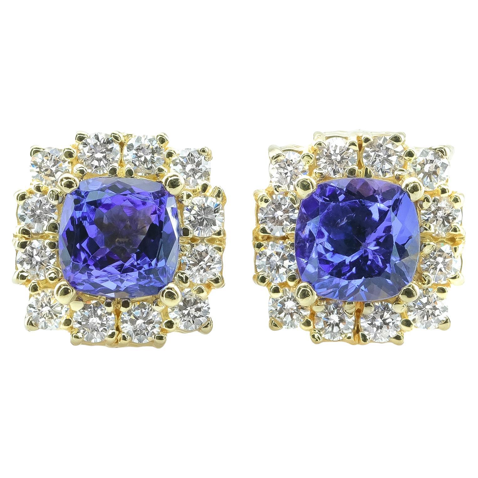 3.64 cts Natural Tanzanite 
1.26 cts Diamonds 18K Yellow Gold Earrings For Sale