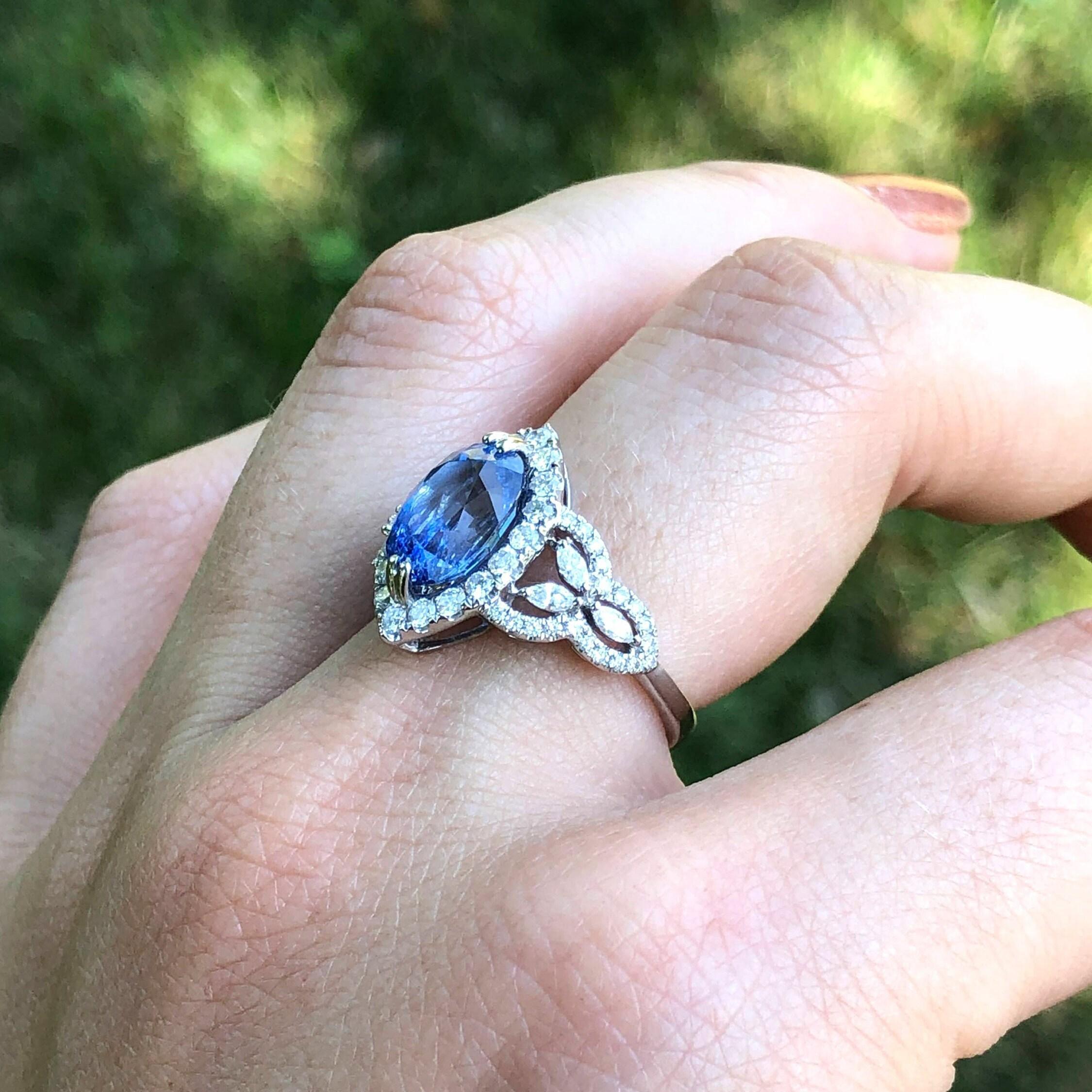3.64ct Ceylon Sapphire Ring w Earth Mined Diamonds in Solid 14K Gold OV 11.7x7mm For Sale 1
