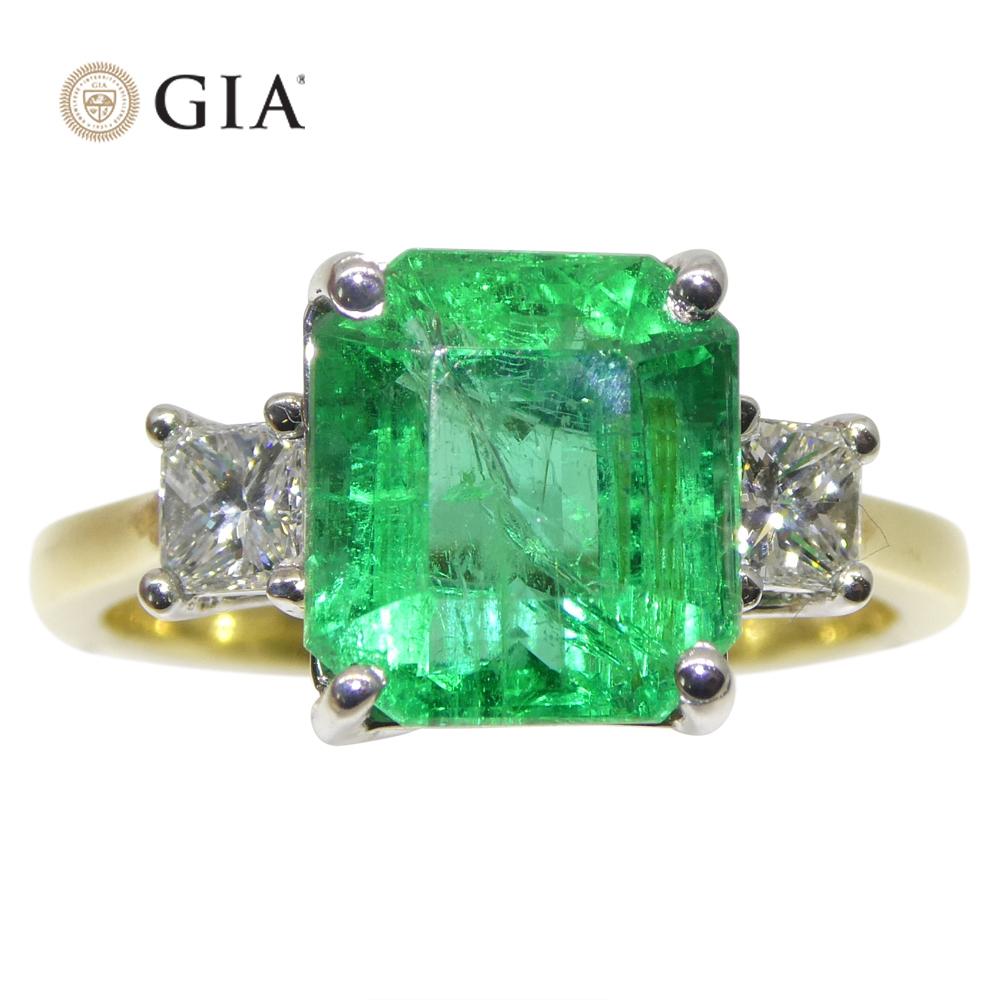 3,64ct Grüner Smaragd, Diamant Verlobungsring in 18k Weiß- und Gelbgold (Zeitgenössisch) im Angebot