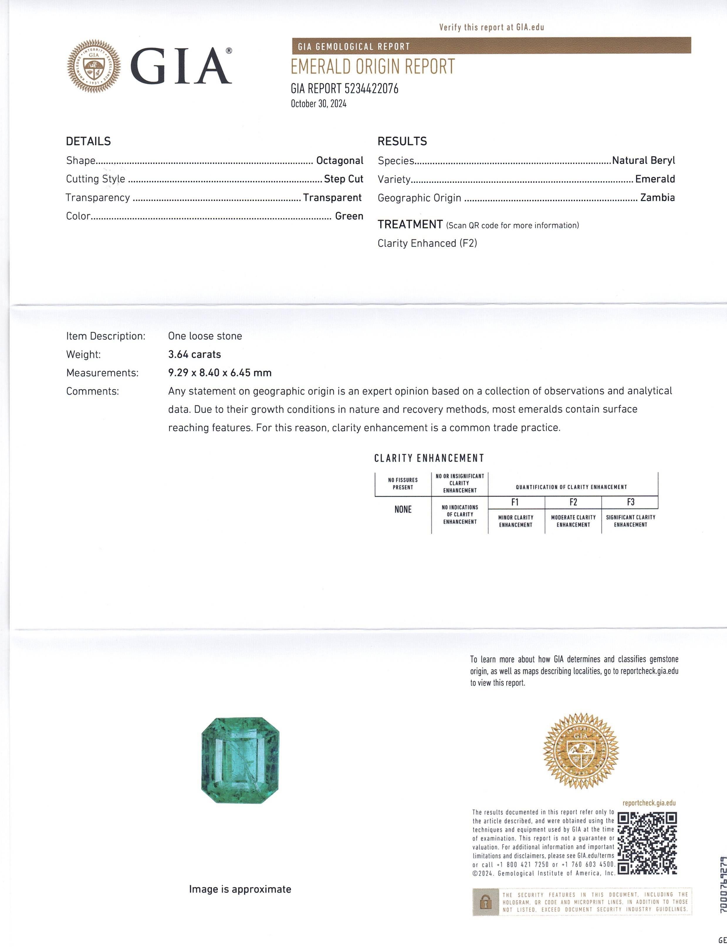Il s'agit d'une superbe émeraude certifiée par la GIA. 


Le rapport de la GIA se lit comme suit :

Numéro de rapport GIA : 5234422076
Forme : Octogonale
Style de coupe : Coupe en escalier
Style de coupe : Couronne : 
Style de coupe : Pavillon : 
La
