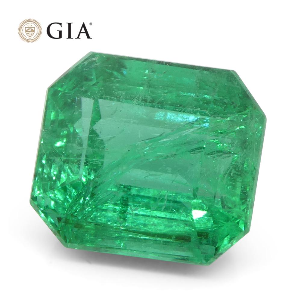 3.64ct Octagonal/Emerald Cut Green Emerald GIA Certified Zambia (F2) en vente 1