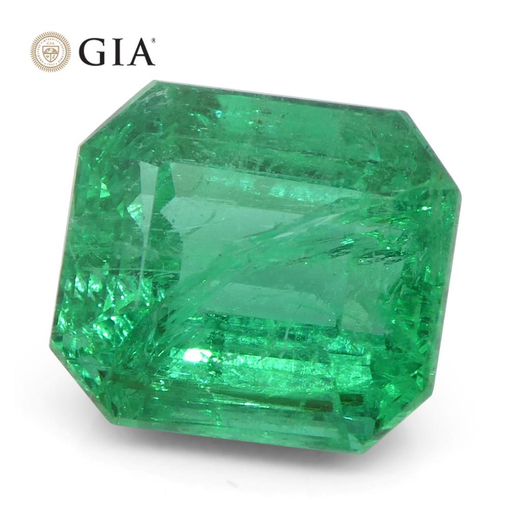3.64ct Octagonal/Emerald Cut Green Emerald GIA Certified Zambia (F2) en vente 2