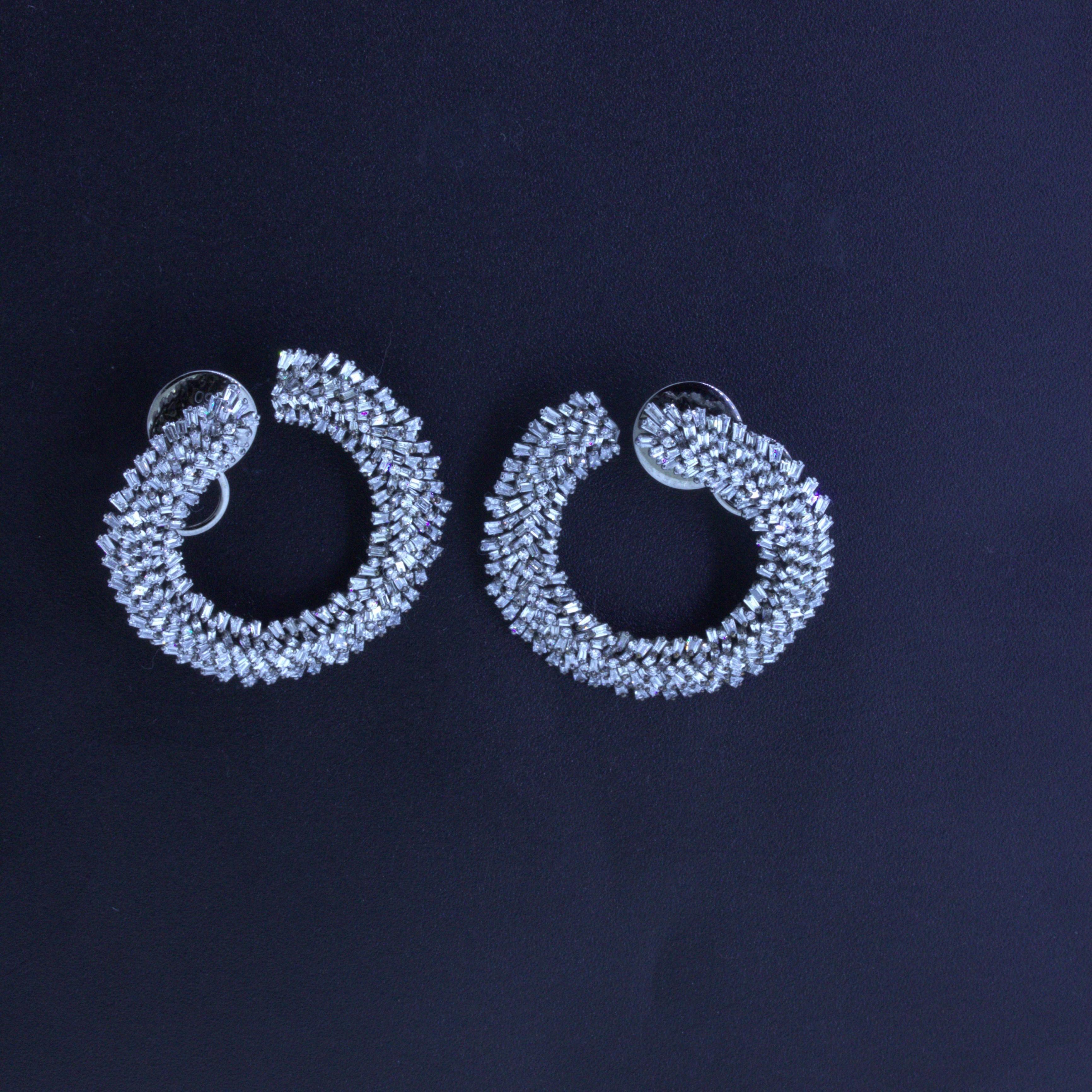 Round Cut 3.65 Carat Diamond 18k Gold & Rhodium Hoop Earrings For Sale
