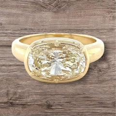 3.65 Karat länglicher Diamant-Verlobungsring mit Kissenschliff