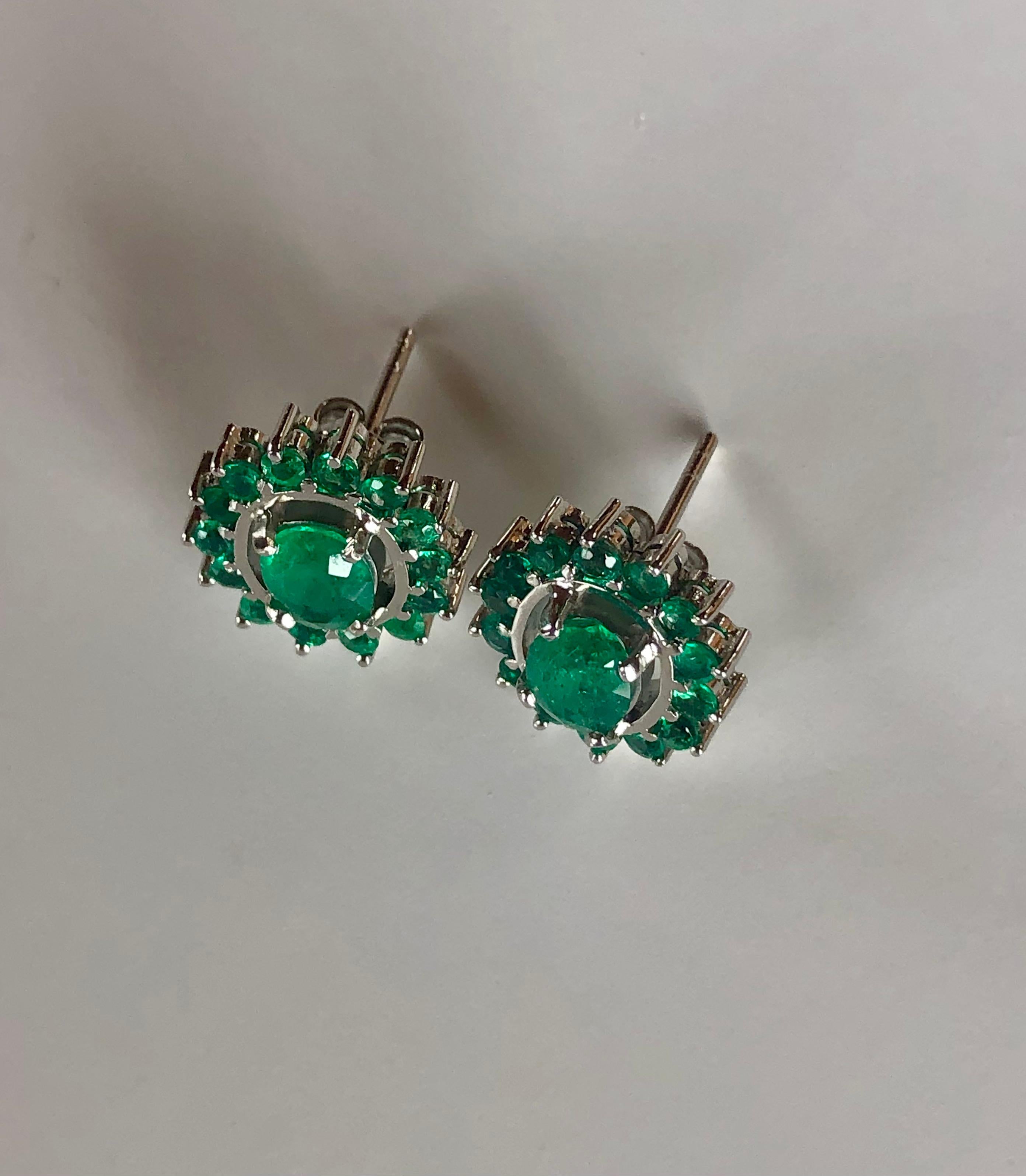 Women's 3.56 Carat Colombian Emerald Oval 18 Karat White Gold Earrings For Sale