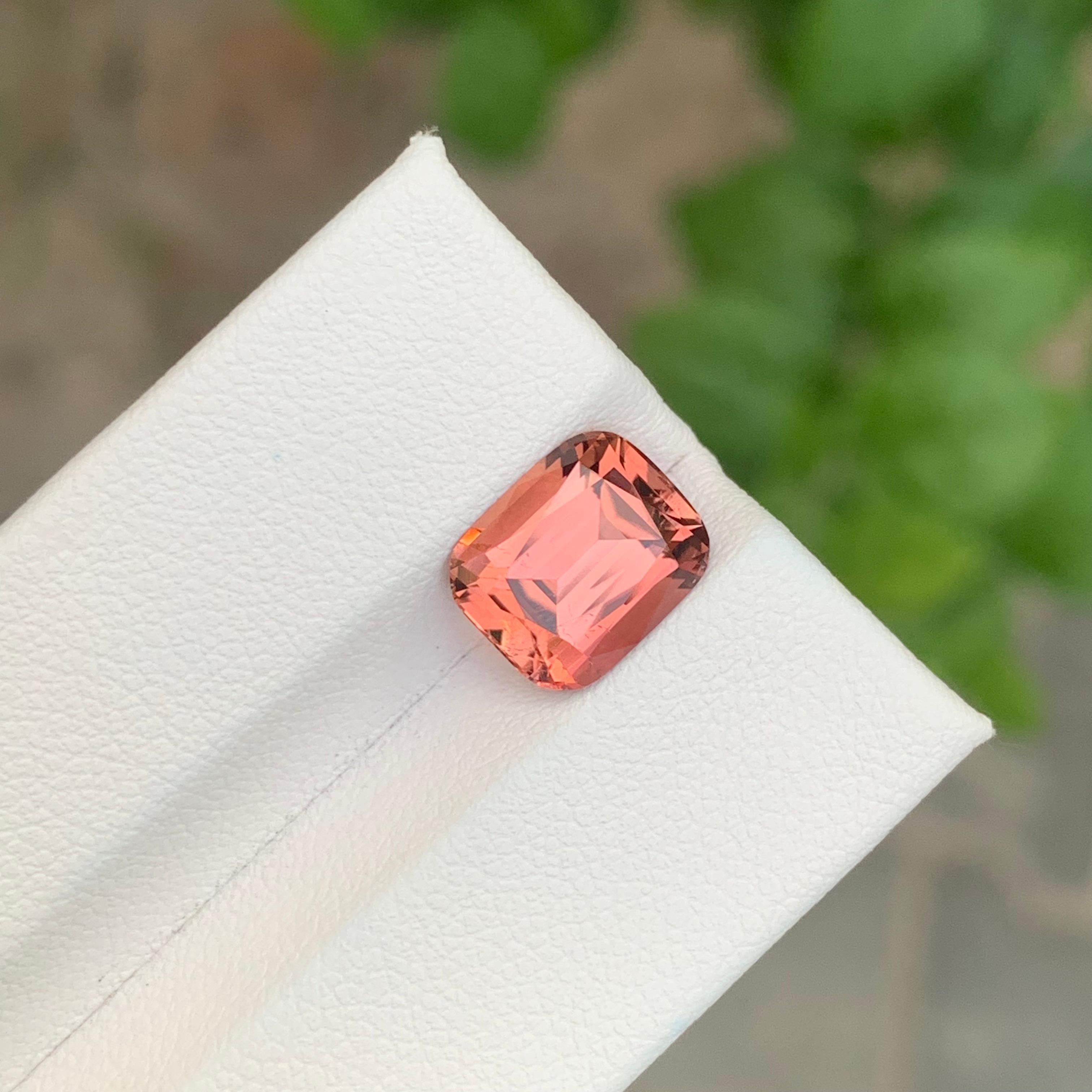 Arts and Crafts 3,65 carati di tormalina rosa pesca naturale sfusa a forma di cuscino in vendita