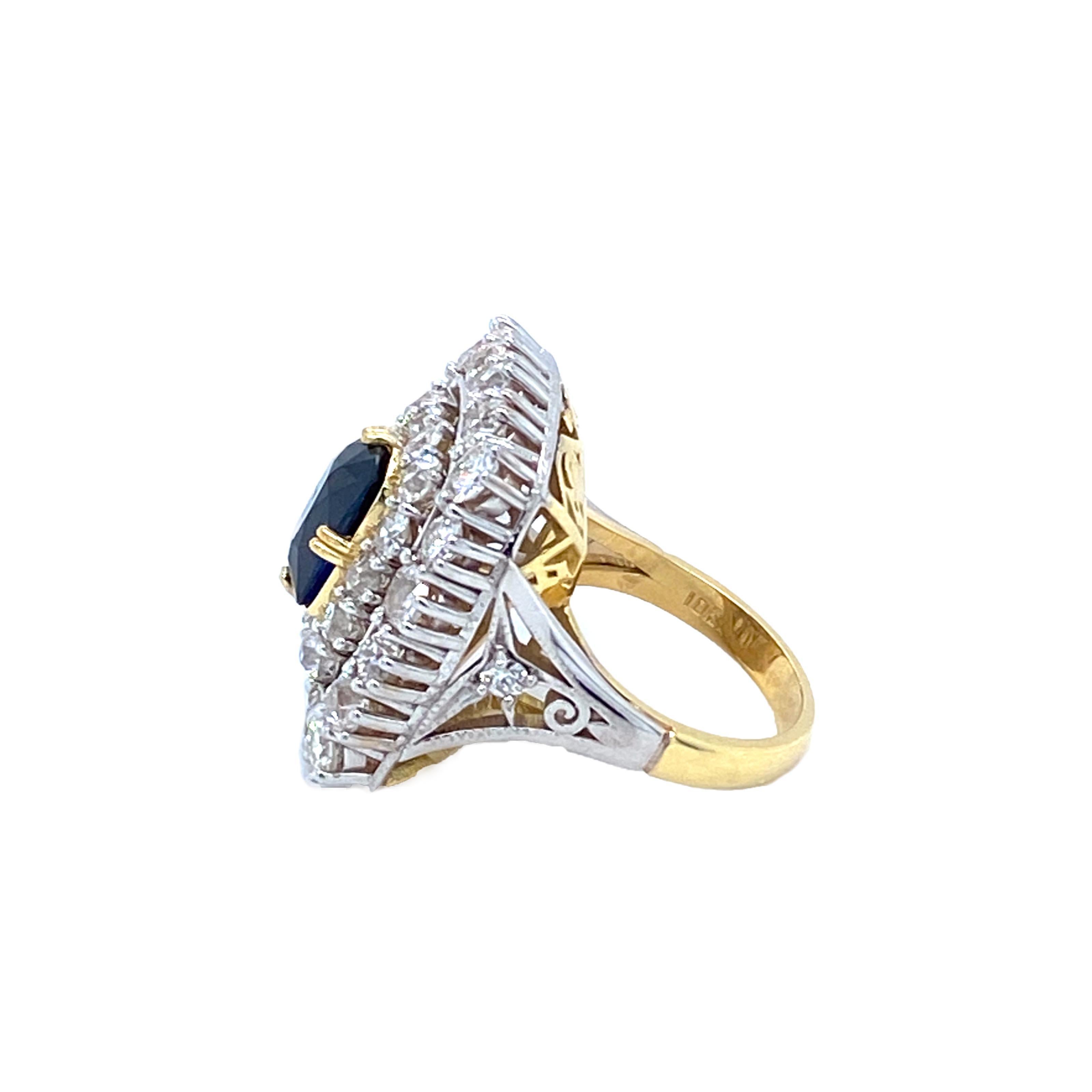 3.65 Carat Sapphire and Diamonds Ring 18 Karat Gold 1