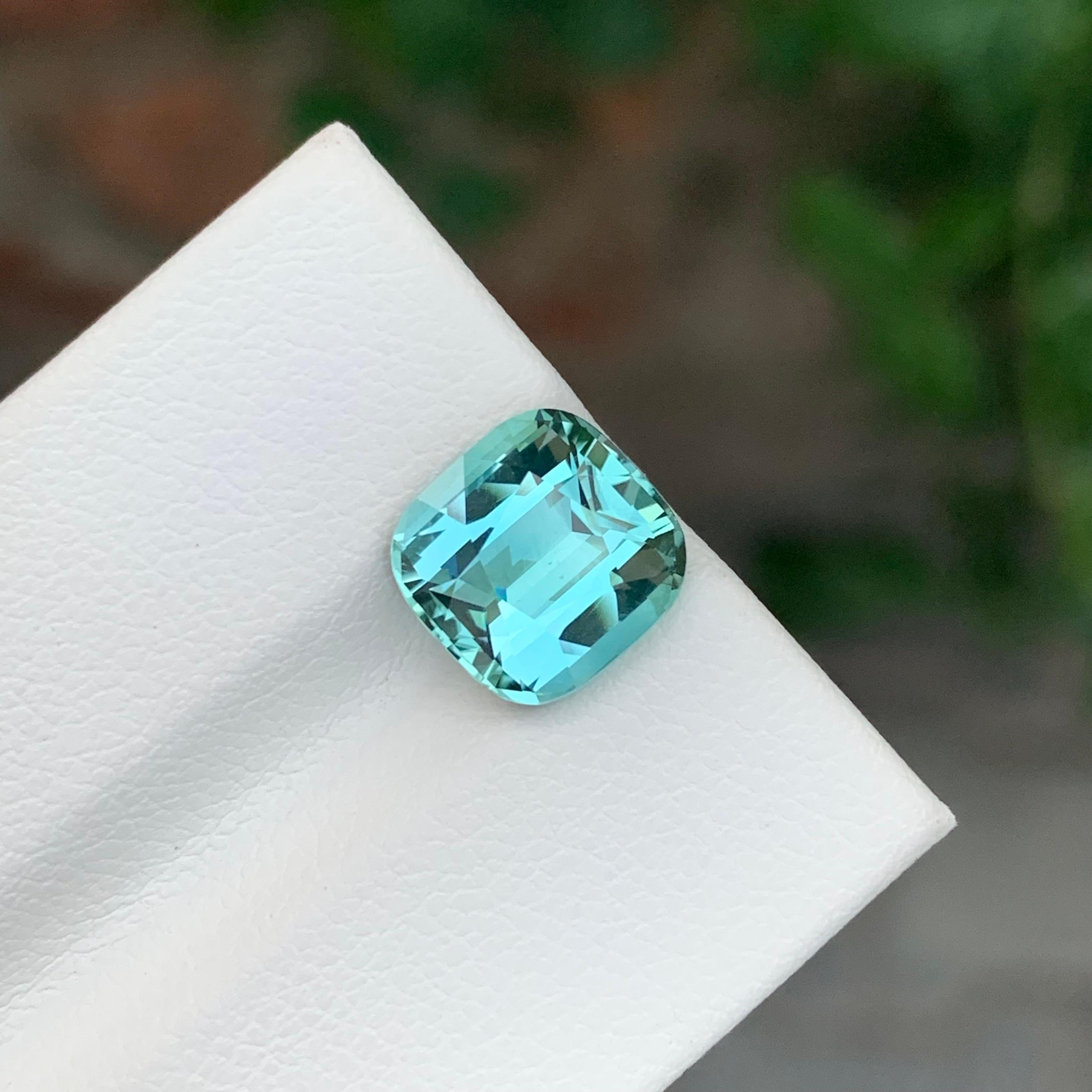 AAA Quality 3.65 Carats Loose Seafoam Tourmaline For Sale 3