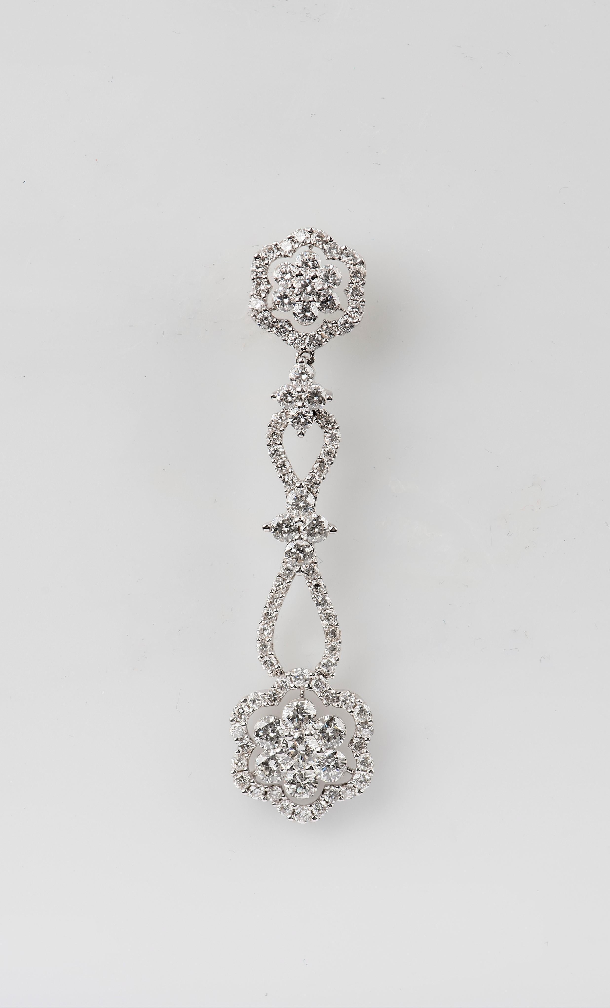 Women's or Men's 3.65 Carat Total Weight Diamond Flower Design Drop Earrings in 18 Karat Gold